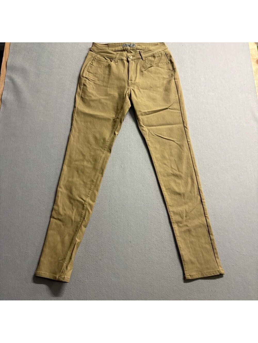 U-WD Premium Denim Wear Womens Skinny Pants Size 11 Khaki Tan Stretch Cotton